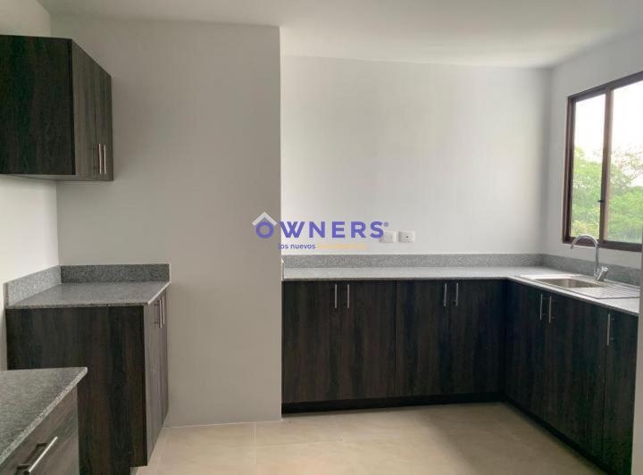 Venta Departamento Urb. Villas del Bosque, Via a La Costa (Em), Guayas — imagen 5