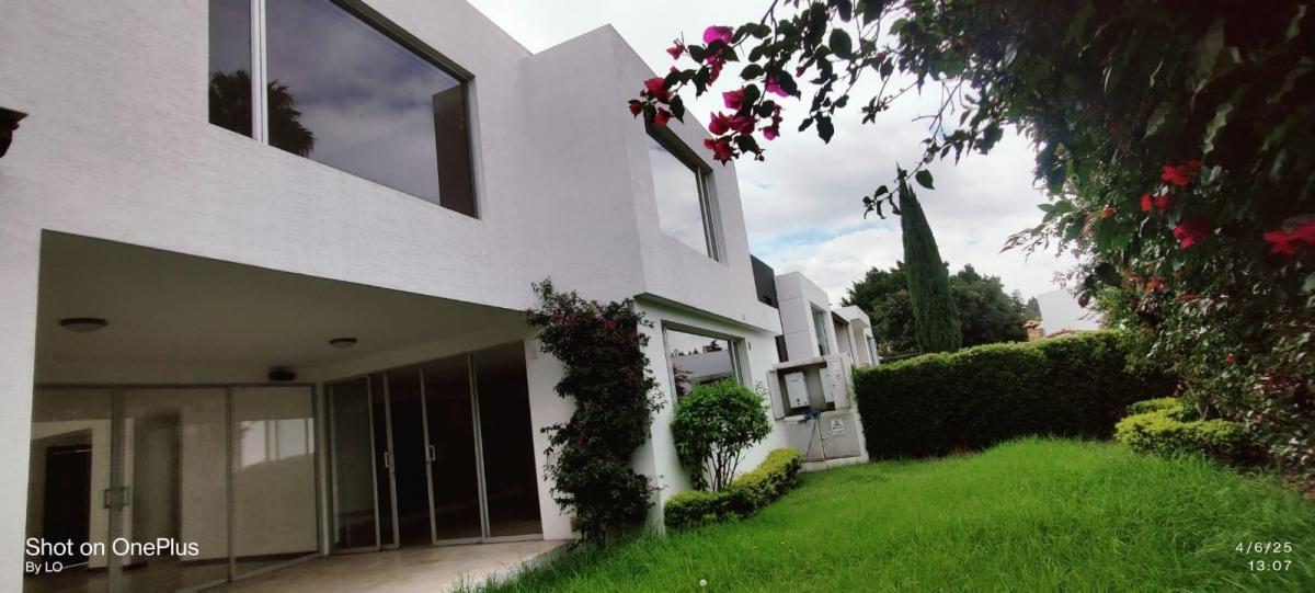 Casa Moderna en Venta Cumbayá Sector Urbanización La Viña. Provincia de Pichincha — imagen 7