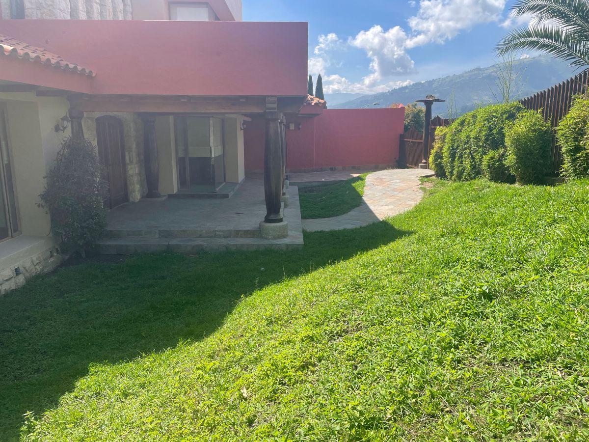 Casa en Venta en Cumbaya en Urbanización Privada Sector La Primavera — imagen 7