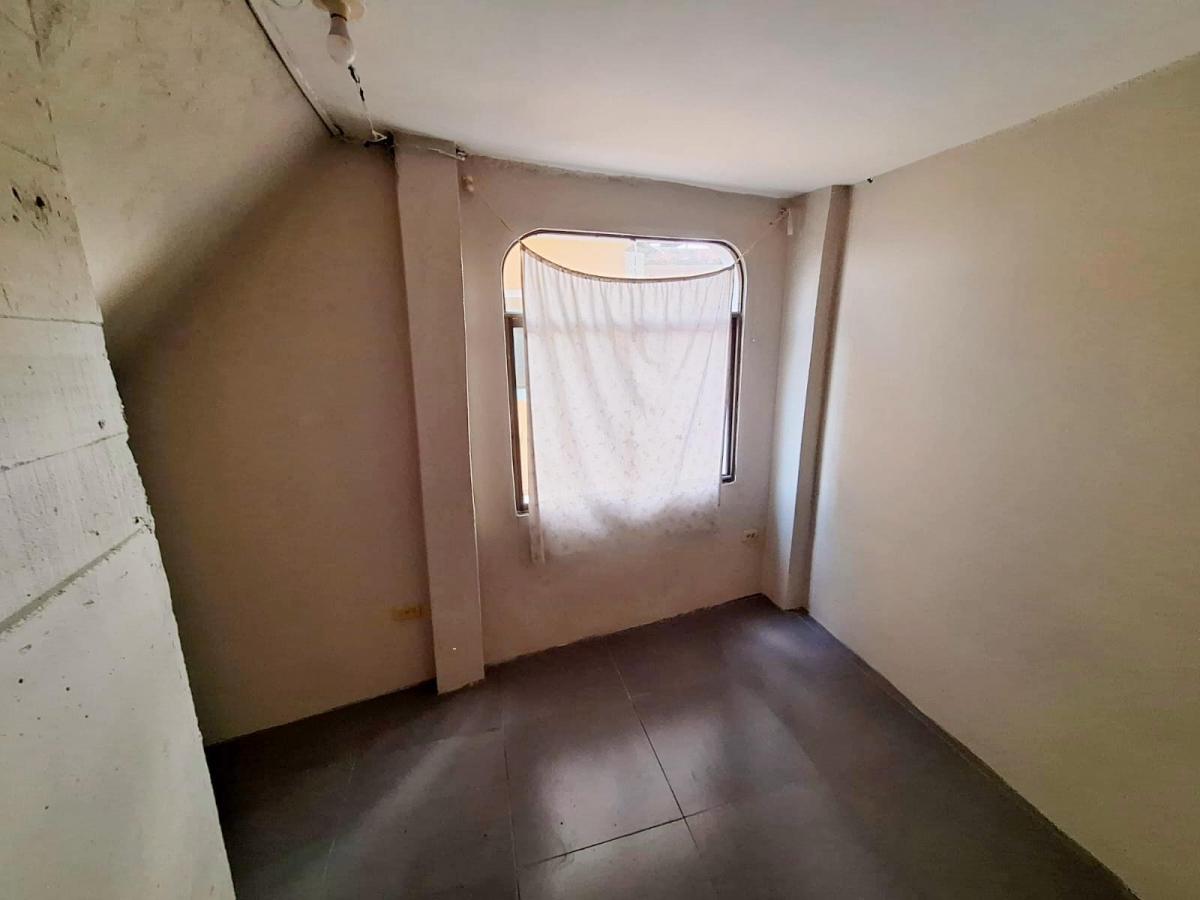 Venta de Casa 4 Pisos Cerro Santa Ana Escalón 354, Guayas — imagen 9
