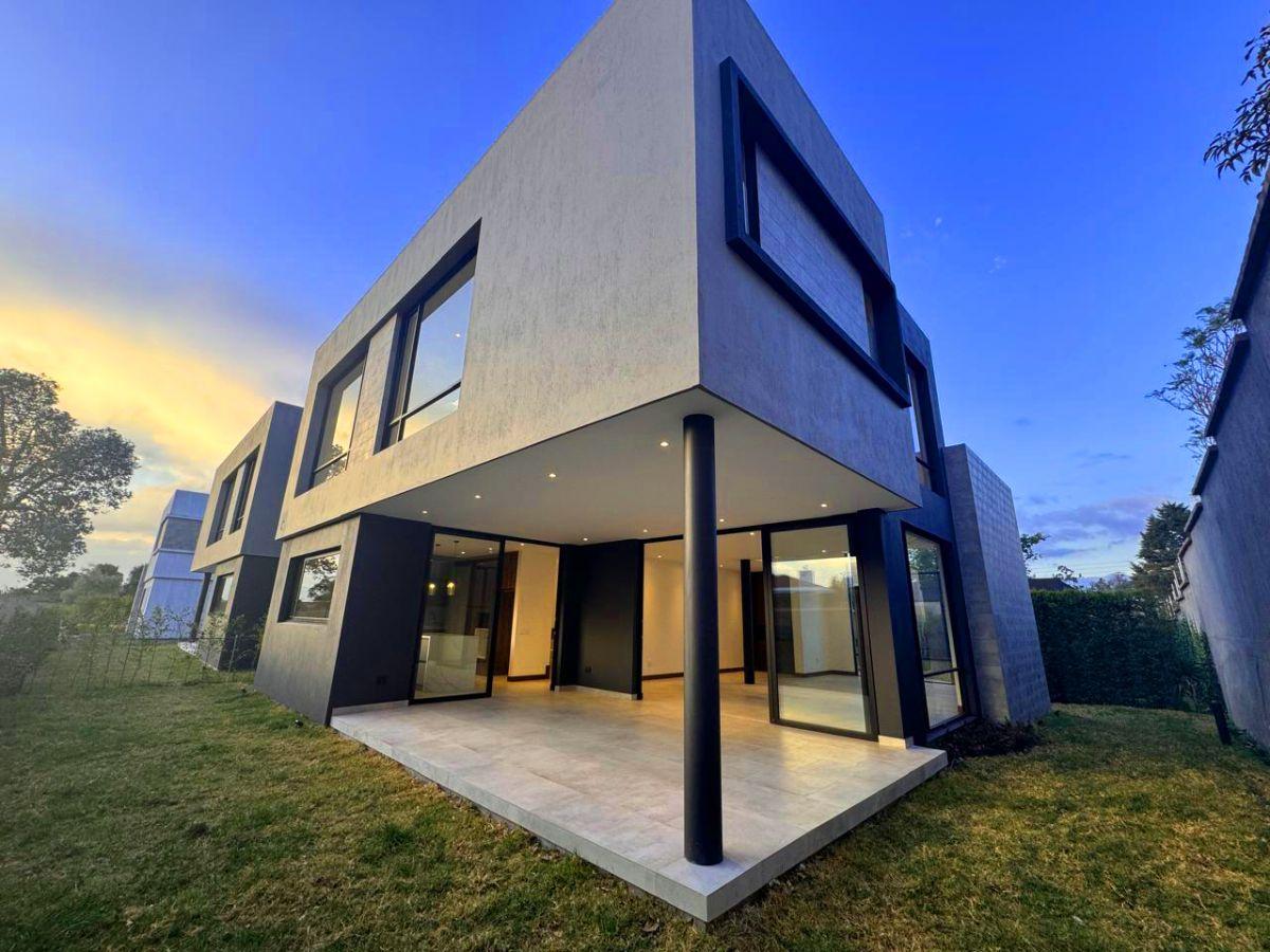 Hermosa Casas de Tres Habitaciones de Venta en Puembo! a Estrenar! — imagen 6