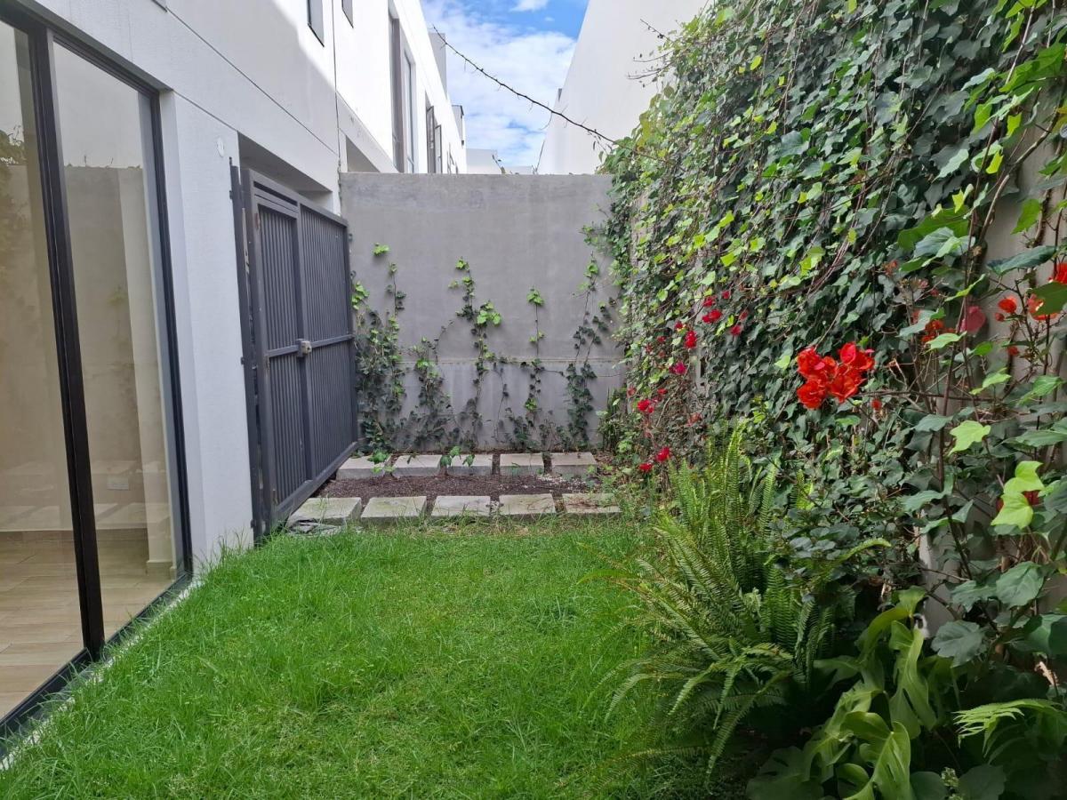 Vendo Casa en Tumbaco, en La Ruta Viva, Escalón de Ingreso a La Morita. Provincia de Pichincha — imagen 8