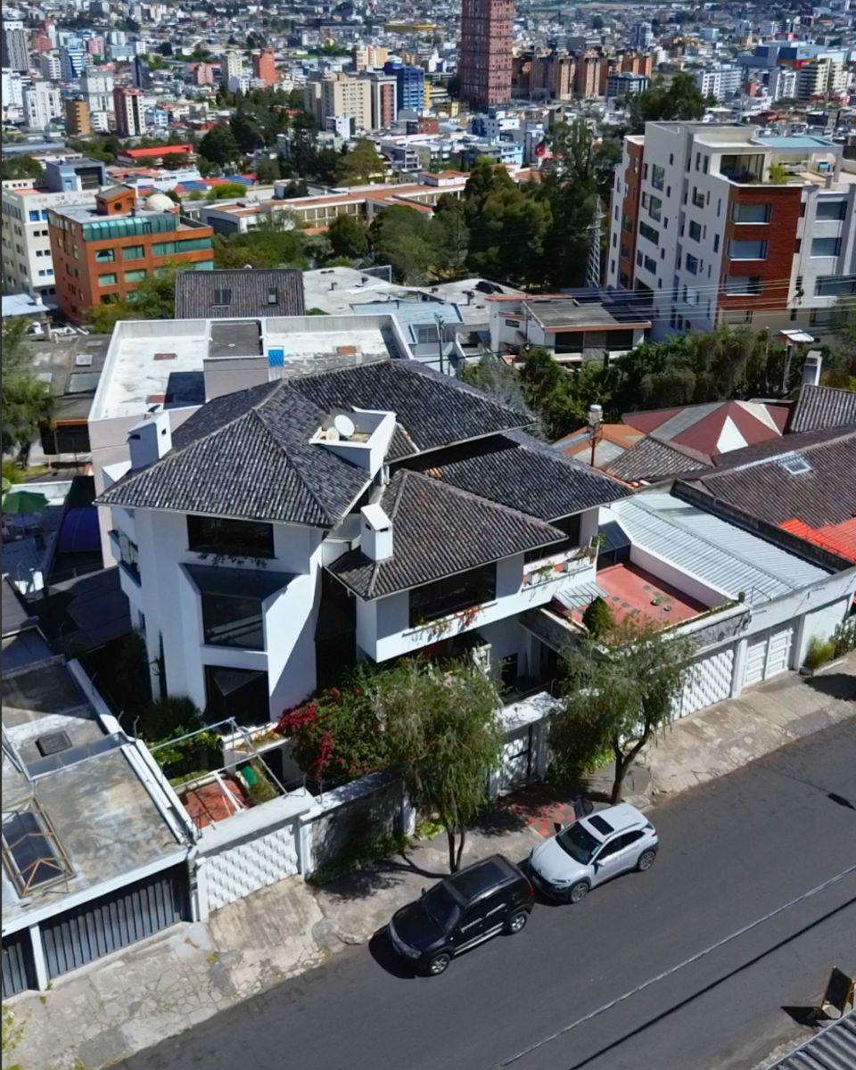 En Venta | Casa de 4 Plantas — imagen 8