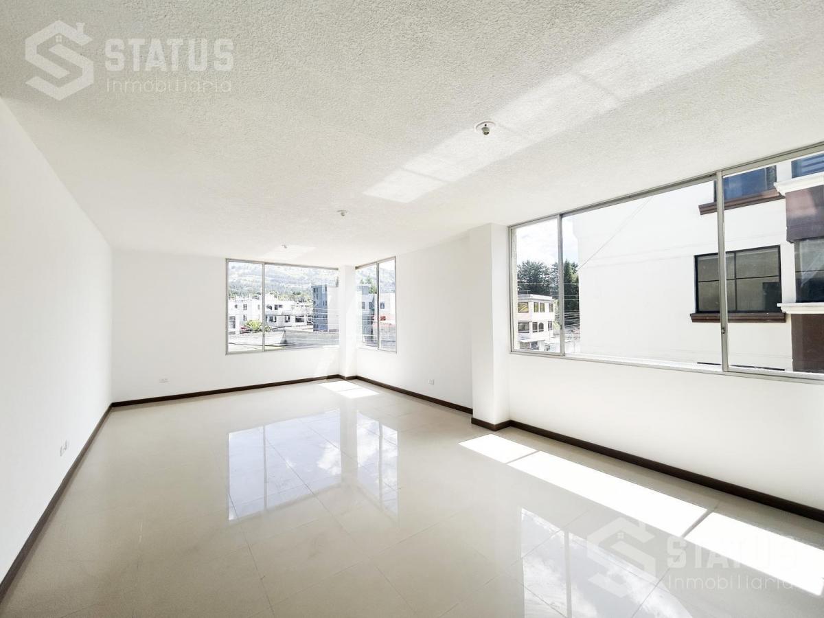 Venta de Departamento Cerca del Supermercado Santa María de Conocoto — imagen 10