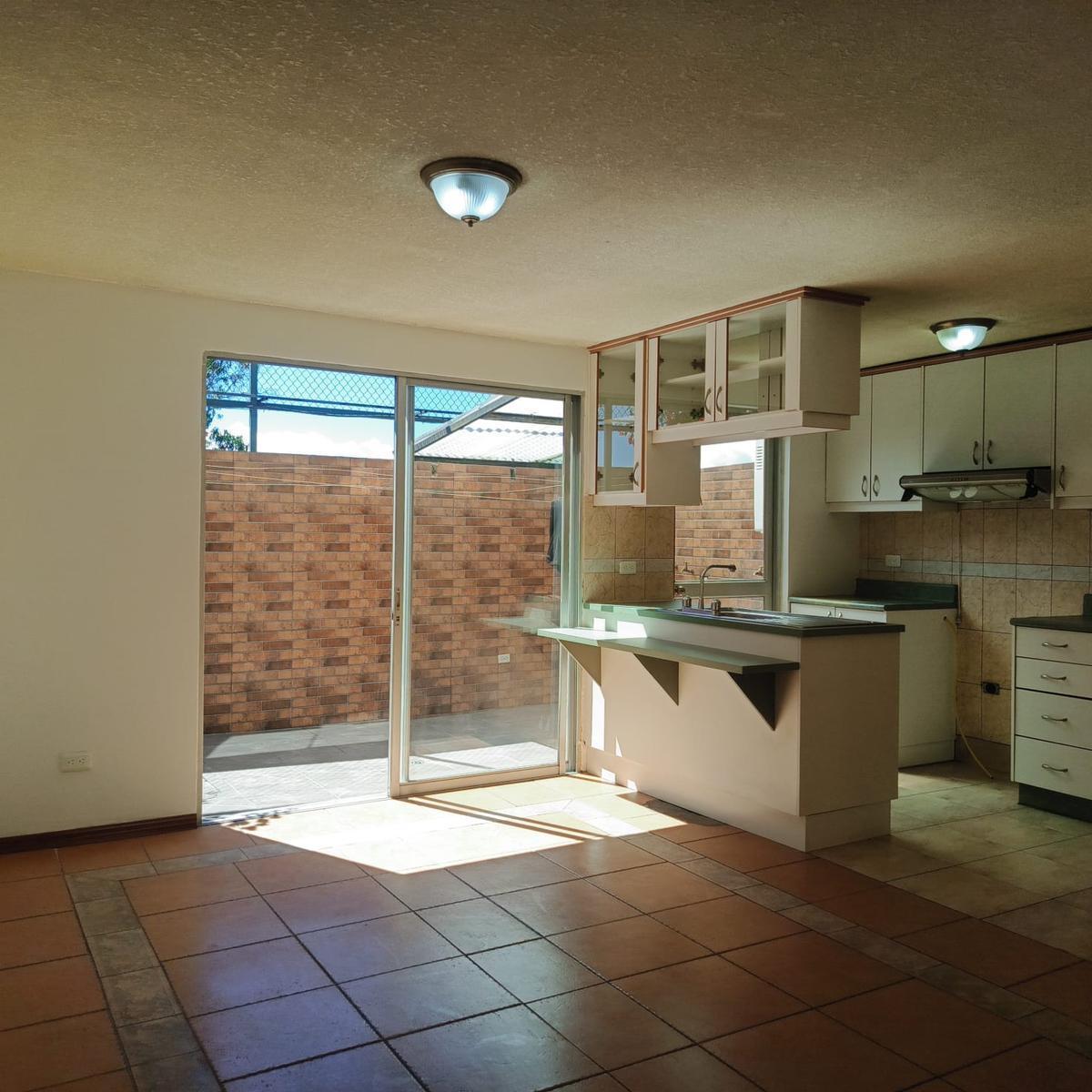 Casa en Carcelén, Tres Plantas — imagen 8