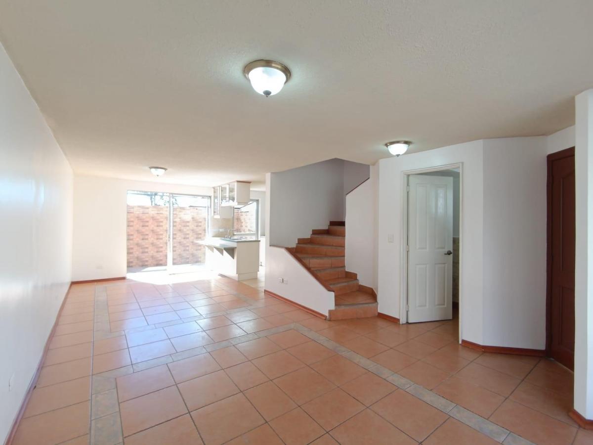 Casa en Carcelén, Tres Plantas — imagen 6