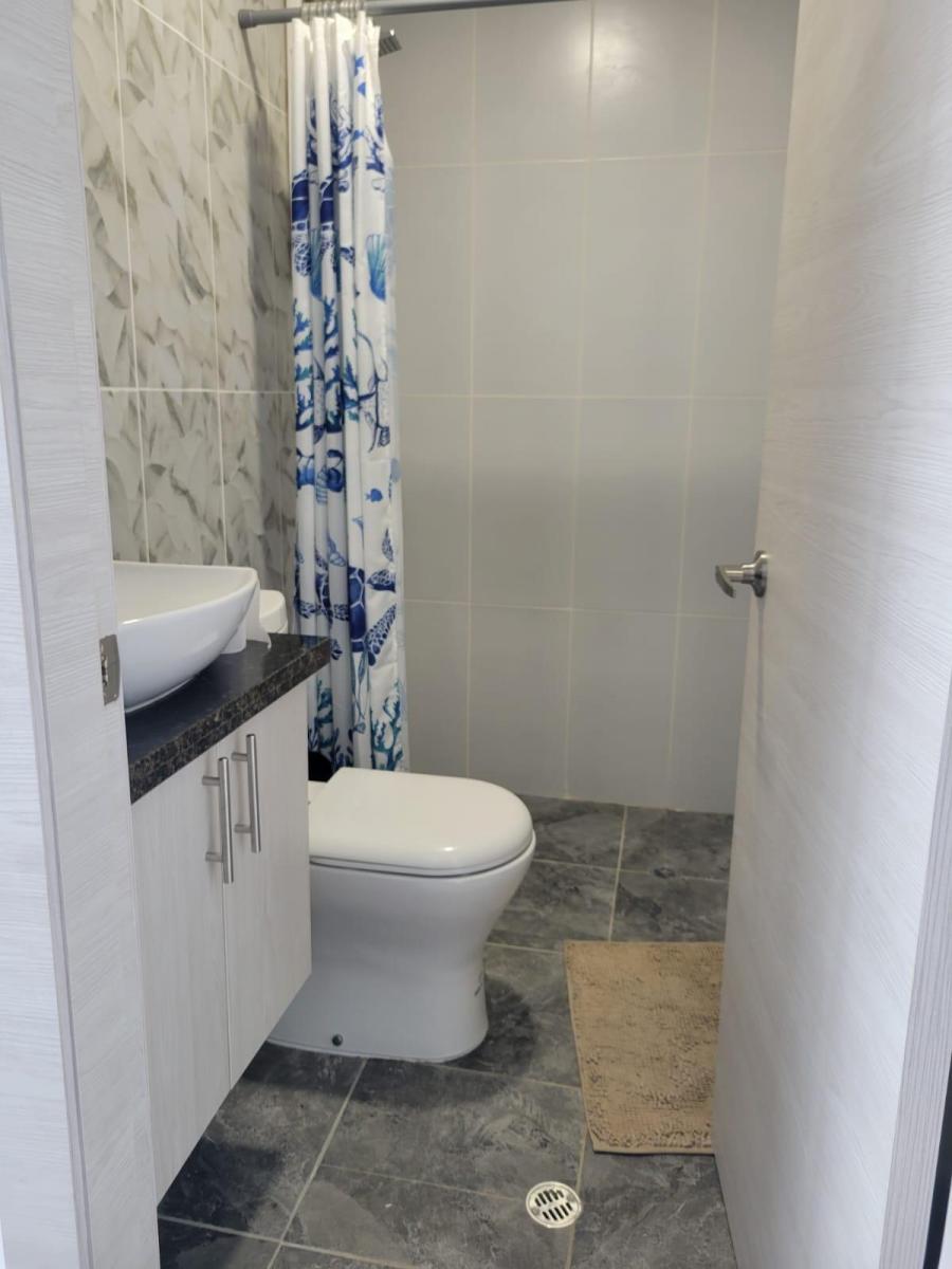 Suite en Venta Amoblada en Tonsupa — imagen 3