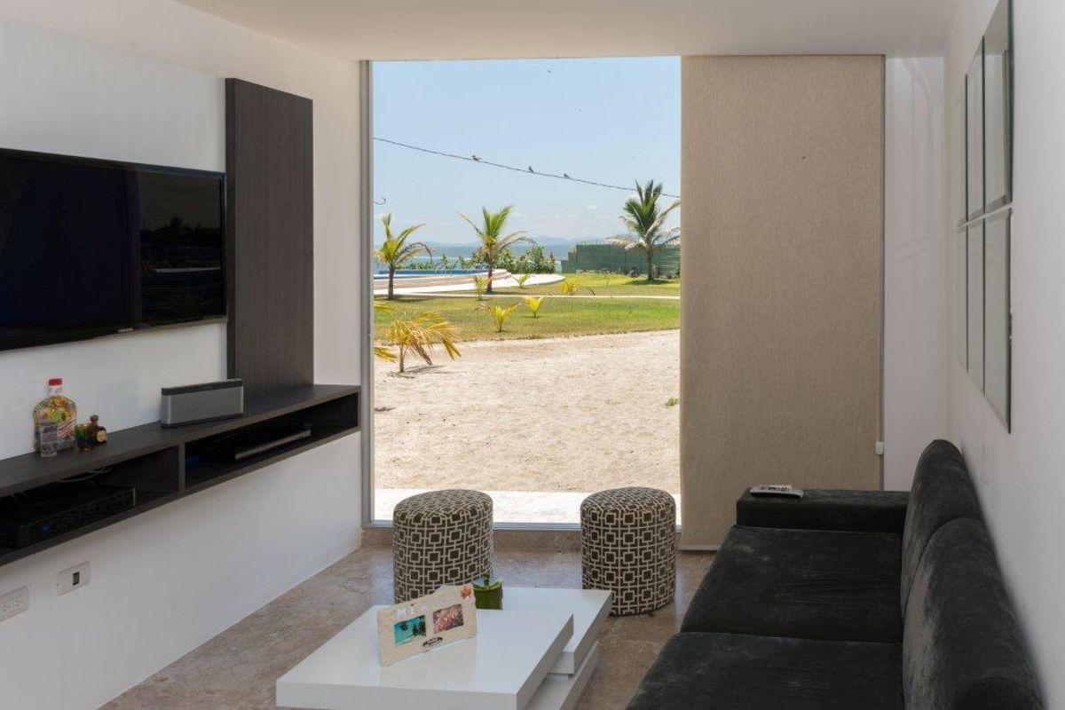 Suite en Venta Full Amoblada en Ayangue Vista Al Mar Urbanizacion Cerr — imagen 4