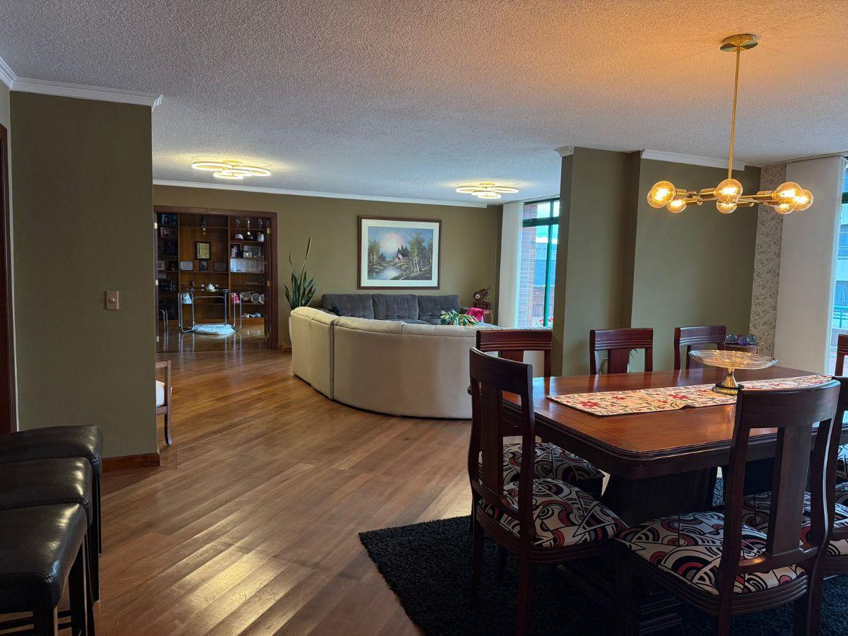 Vendo Dpto Duplex Quito Tenis 3 Dormitoerios. Provincia de Pichincha — imagen 4