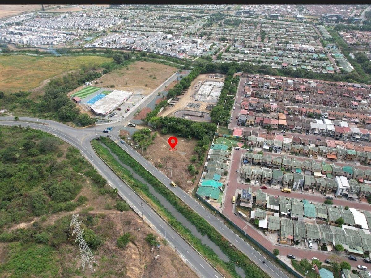 Se Vende Terreno Comercial de 1094 m² en La Joya La Aurora Daule, Guayas — imagen 5