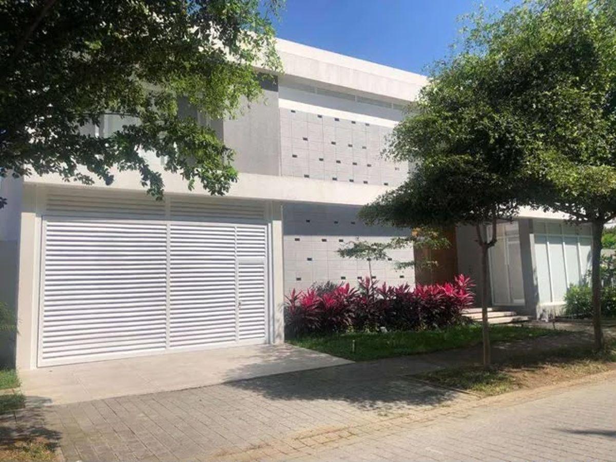 Venta Exclusiva Residencia en Isla Mocolí | Blue Bay | Piscina, Jacuzzi y 805 m² (Wy), Guayas — imagen 4