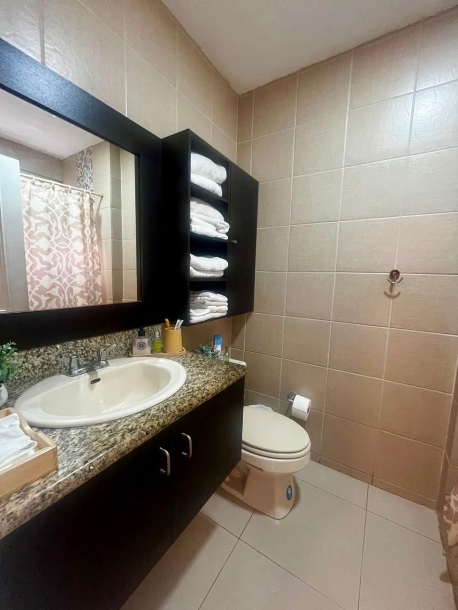 Departamento de Venta Colinas de Ceibos Calle Cerrada, Guayas — imagen 7