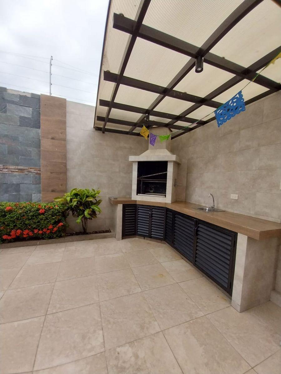 Ciudad Celeste Casa en Venta, Guayas — imagen 5