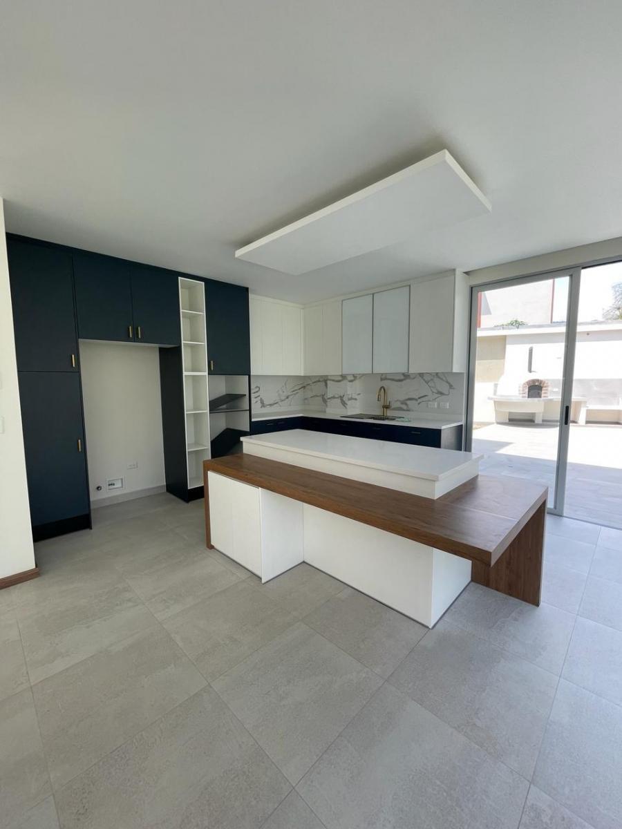 Casa en Venta en Nayon Dentro de Urbanizacion — imagen 8