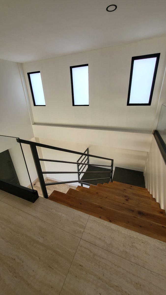 Vendo Linda Casa Ubicada Cerca Colegio Cervantes, Amplio Tereeno Linda Vista, Seguridad 24 H, 4 Dorm — imagen 5