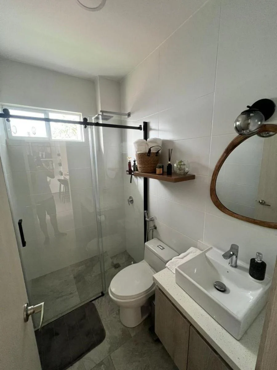 Departamento en Venta en Vizcaya. en La Av Principal de Ciudad Celeste, Guayas — imagen 4