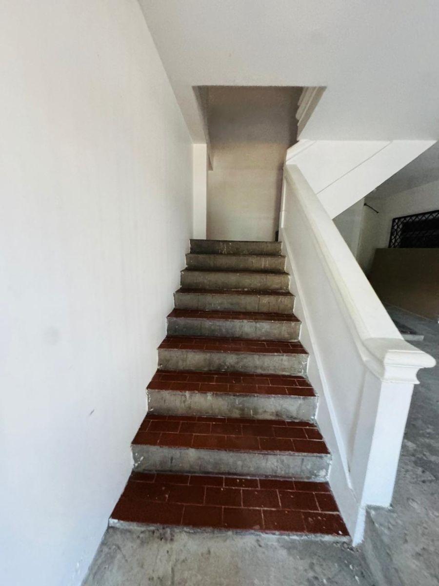 Venta de Casa de 2 Plantas Más Terraza con Vista Al Mar en Los Esteros - Manta, Manabí — imagen 8