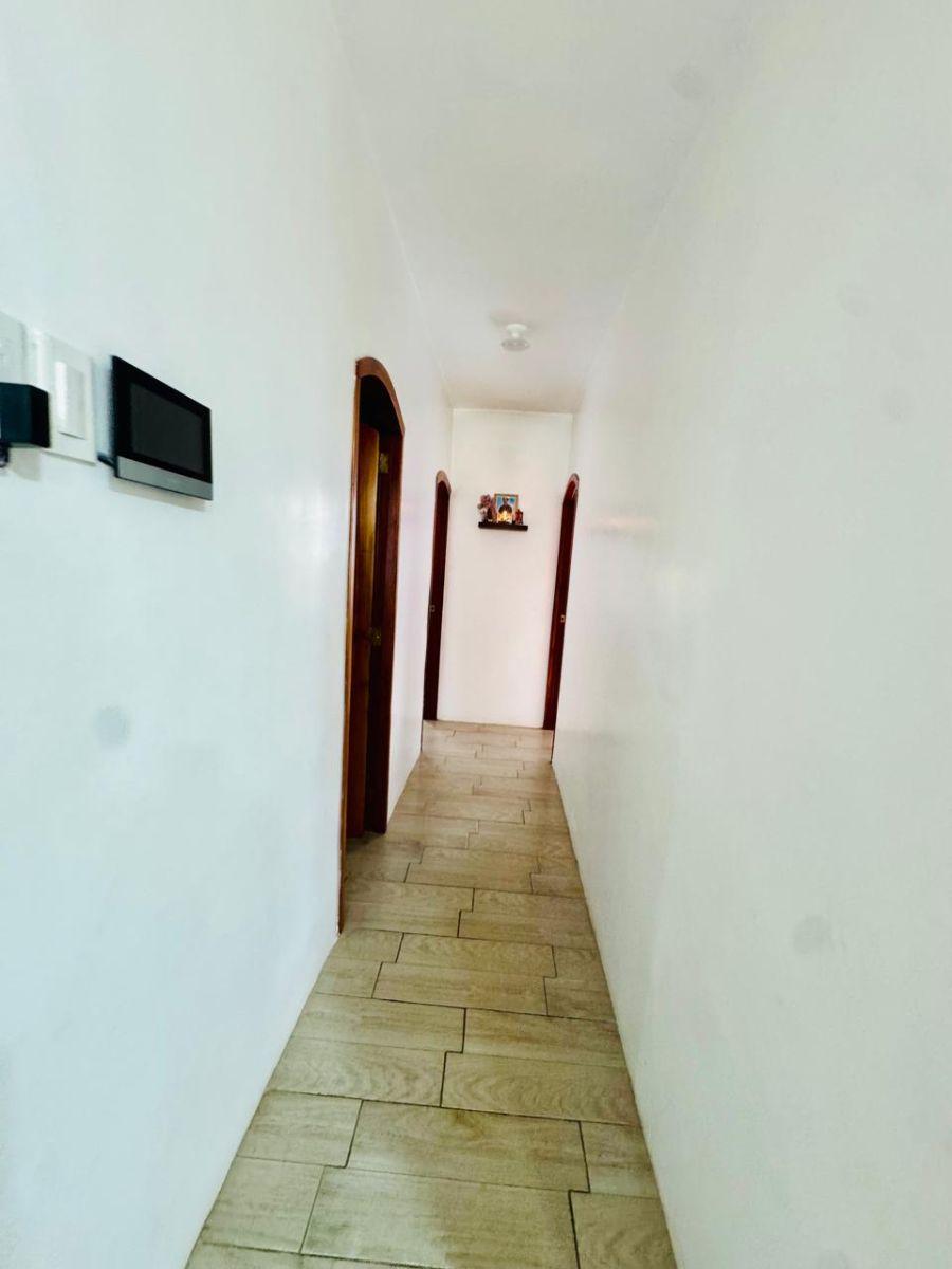 Venta de Casa de 2 Plantas Más Terraza con Vista Al Mar en Los Esteros - Manta, Manabí — imagen 5