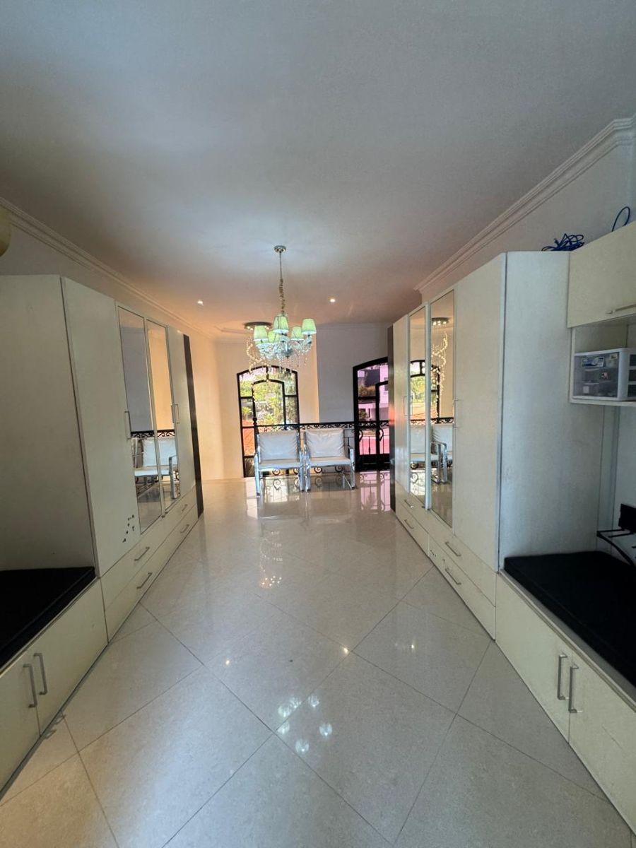 Casa de 658 m² con 4 Dorm. y Suite en Samborondon, Guayas — imagen 5