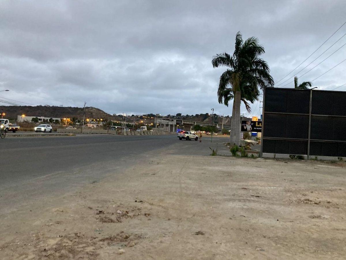 Terreno de Venta en Manta Via Circunvalación, Manabí — imagen 8
