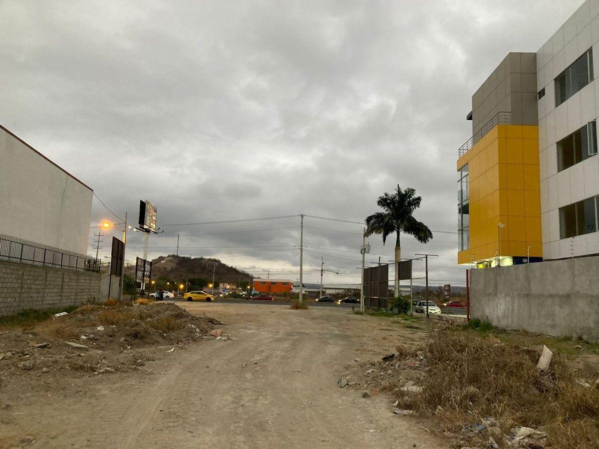 Terreno de Venta en Manta Via Circunvalación, Manabí — imagen 4