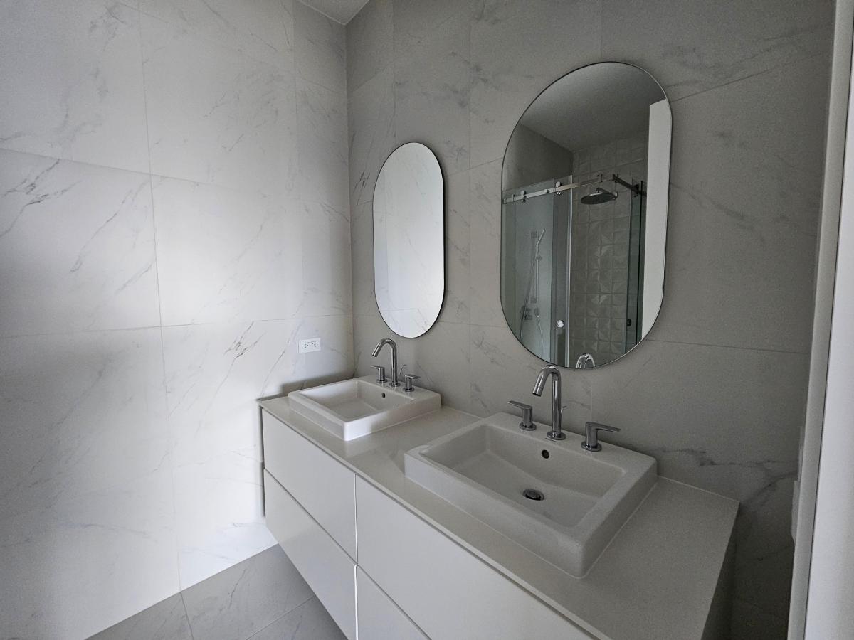 Departamento de Lujo en Venta, Sector Gonzalez Suarez — imagen 5