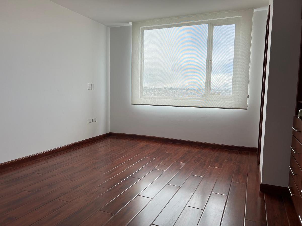 Vendo Lindo Departamento / Pinar Bajo — imagen 4