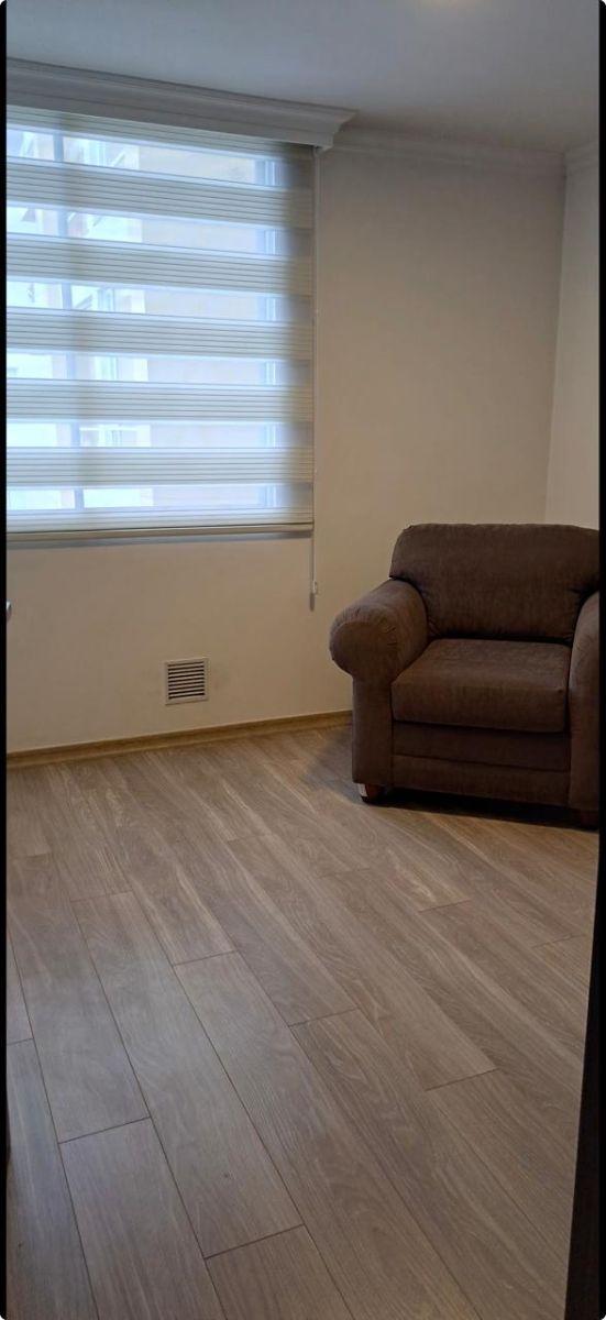 Vendo de Lujo, Hermosa Vista a La Ciudad Departamento Sector El Bosque, 3 Dorm. — imagen 3