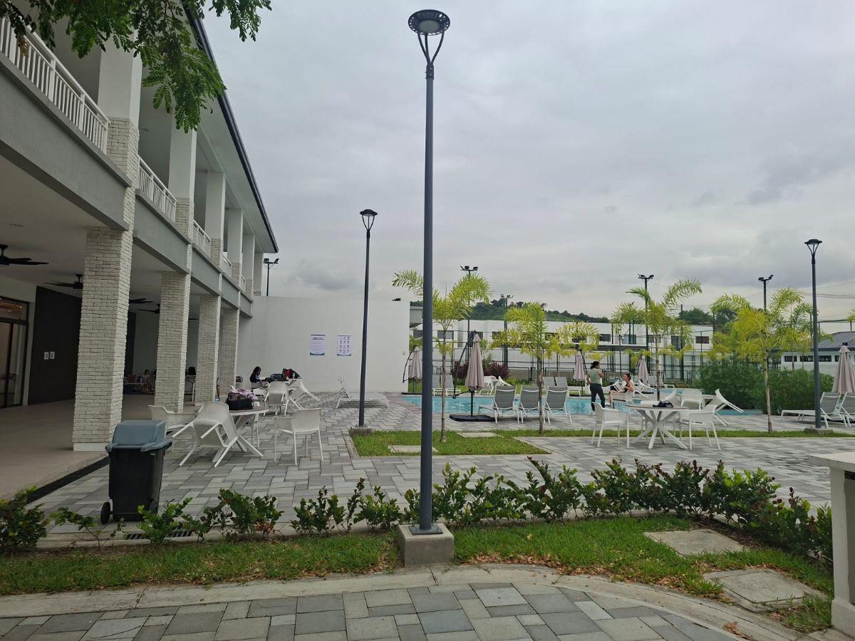 Casas en Venta - Urbanización Narcisa Club - Cesión de Derecho, Guayas — imagen 4