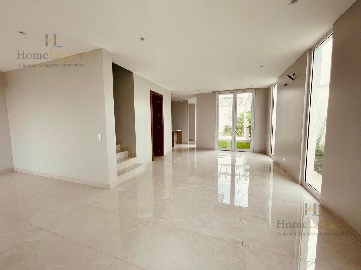Venta de Casa en Aires Norte, Samborondón | 3 Dorm. | 225 m² | Terraza Am, Guayas — imagen 8