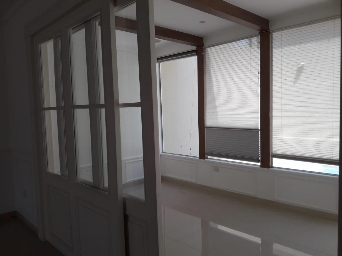 En Venta Casa 3 Urbanizaciòn Los Parques - Los Ceibos - Mae. Recalde, Guayas — imagen 3