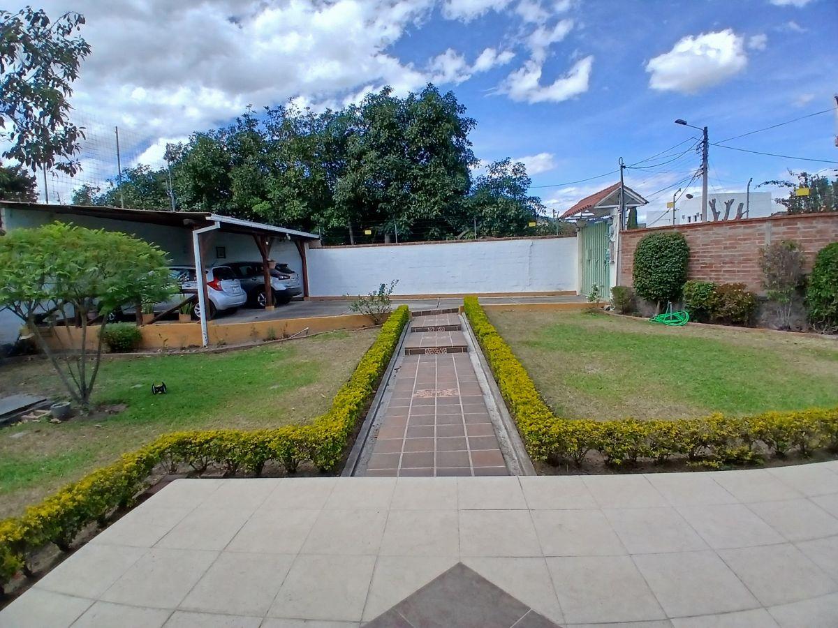 Vendo Casa Independiente en Una Sola Planta Sector Tumbaco Centro — imagen 6