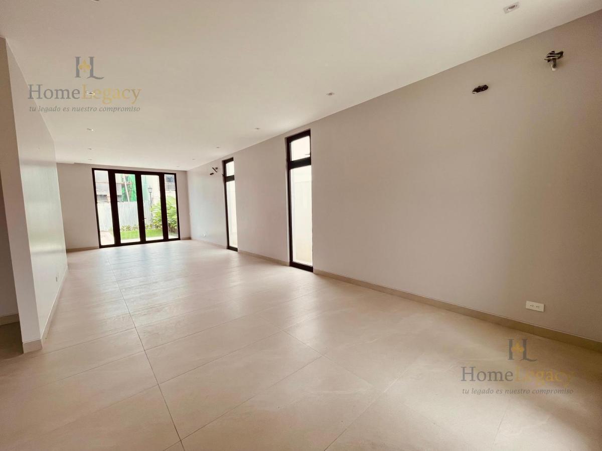 Venta de Casa a Estrenar en Aires Norte, Samborondón | 214 m² | Terraza Am, Guayas — imagen 4