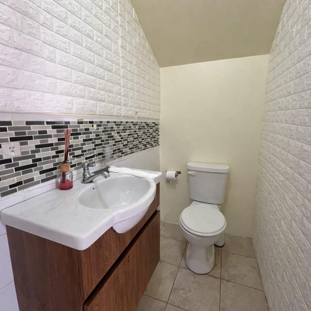 En Venta Casa Urbanización Compostela (Jkcal), Guayas — imagen 5