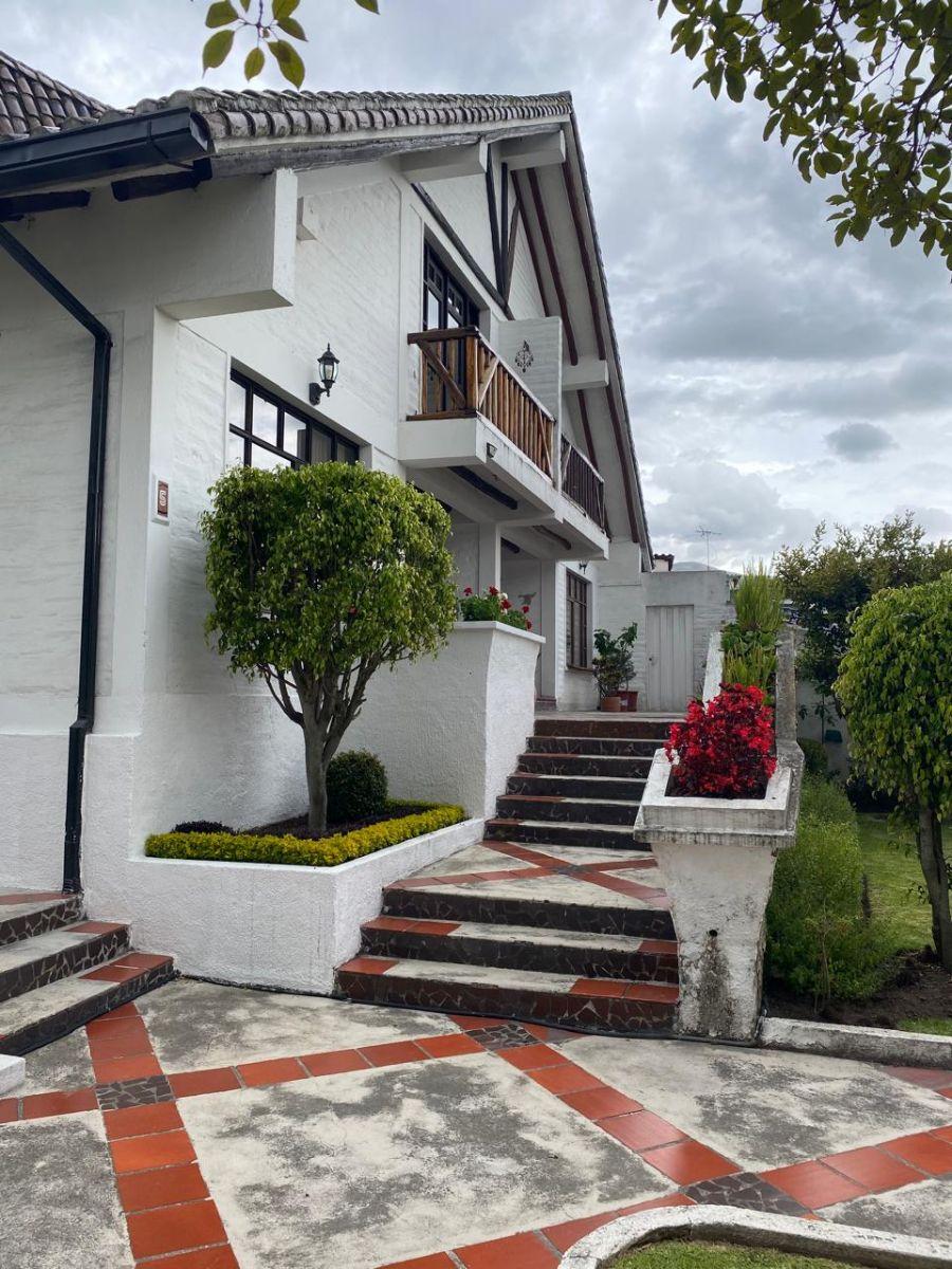 Linda Casa Estilo Especial y Rustico — imagen 9