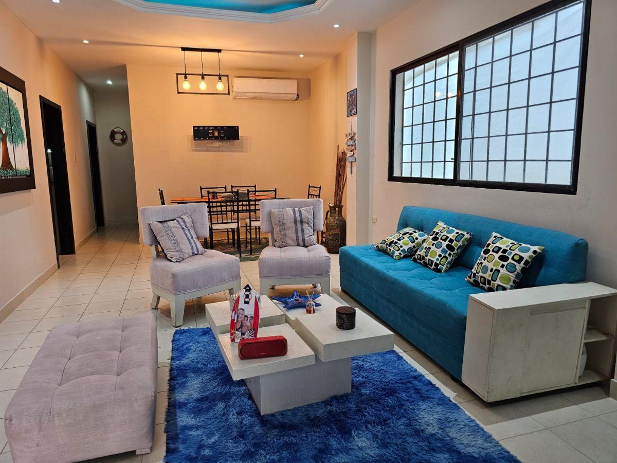 Vendo Casa de Una Planta con Piscina - L. Arias, Guayas — imagen 7