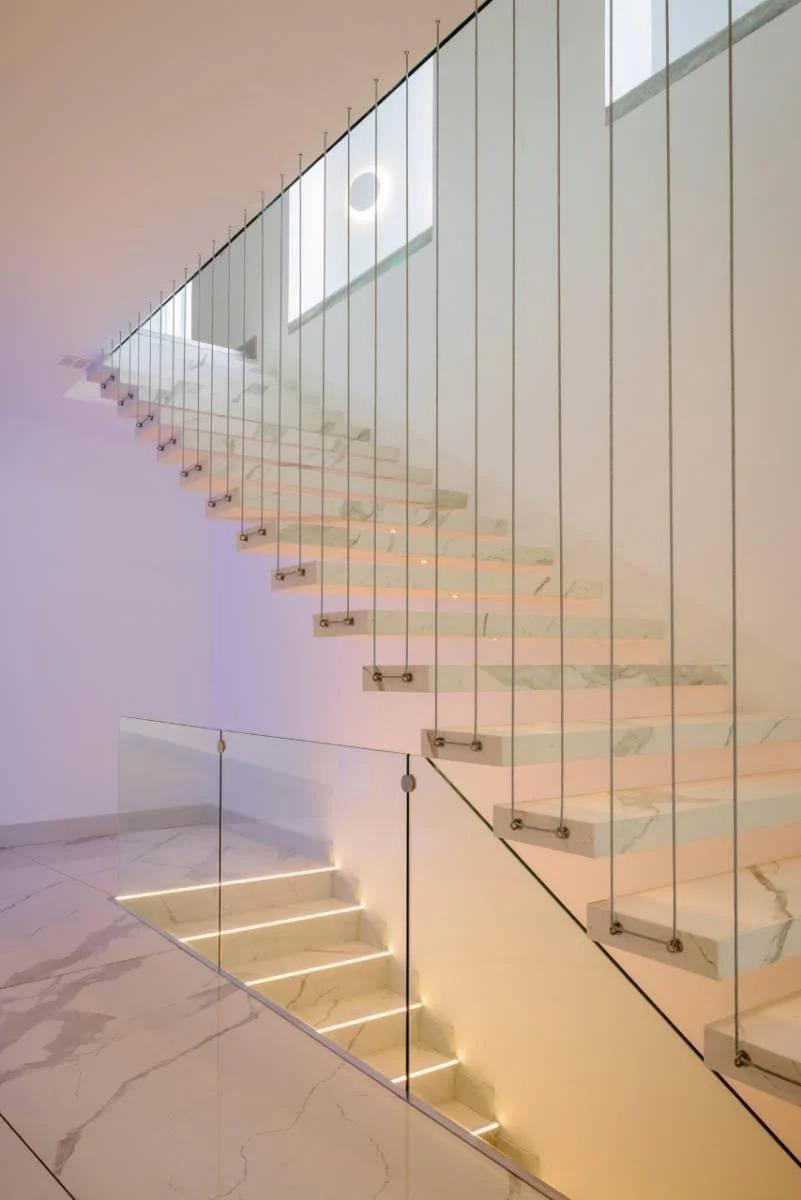 Casa de Lujo Minimalista en El Rancho San Francisco — imagen 4