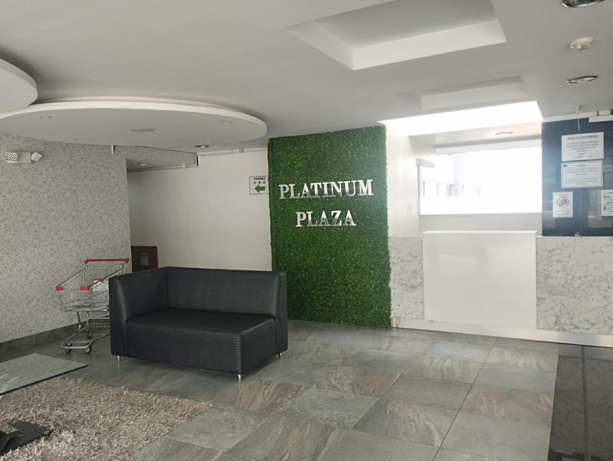 Monteserrin, Platinum Plaza 190 M²,parqueadero y Jardin Independiente — imagen 5