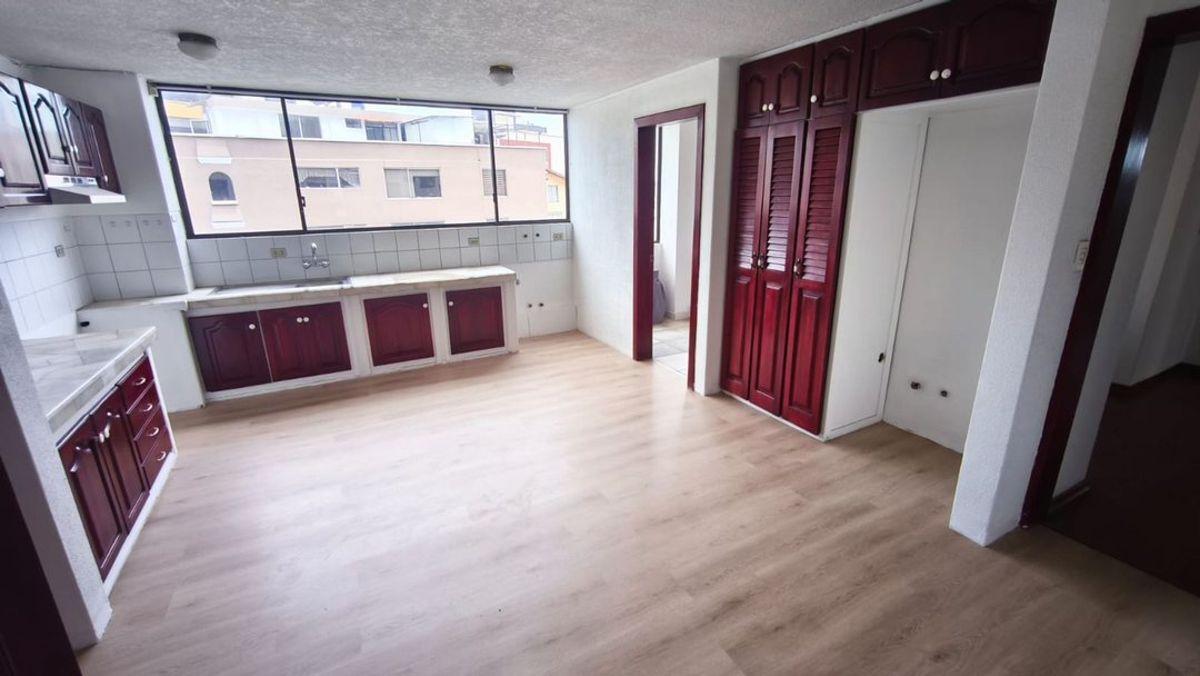 Departamento de 3 Dorm. en Centro Norte de Quito — imagen 7