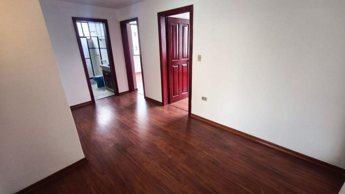 Departamento de 3 Dorm. en Centro Norte de Quito — imagen 3