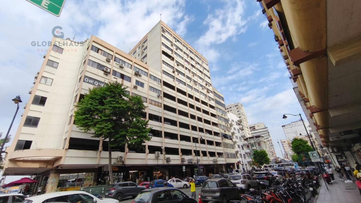 Venta Departamento/suite con Parqueo, a Pocos m de La Bahia, Centro de Guayaquil, J. C. Guayas — imagen 10
