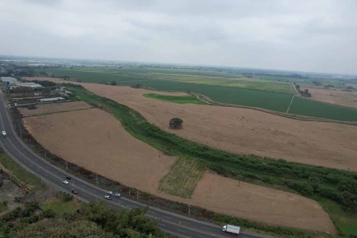 Terreno Comercial Industrial Babahoyo - Guayaquil A. Salazar, Los Ríos — imagen 9