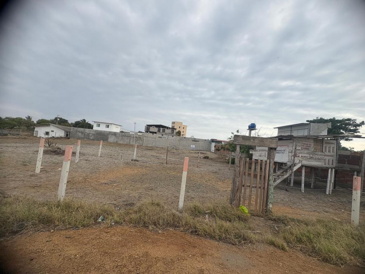 Terreno de 190 m² en Venta en Sur de Playas, a Pocos Pasos del Mar, Guayas — imagen 9