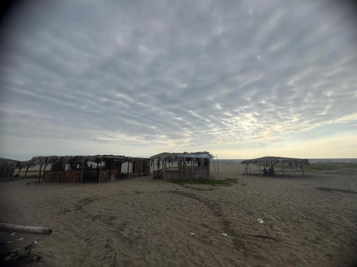 Terreno de 190 m² en Venta en Sur de Playas, a Pocos Pasos del Mar, Guayas — imagen 8