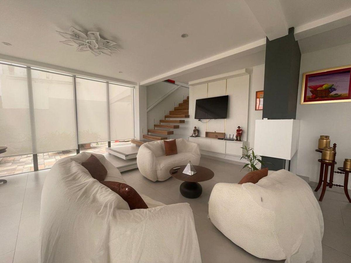 Casa de Lujo Frente Al Mar, de Venta en La Mejor Urb. Manta, Ciudad del Mar. Manabí — imagen 8
