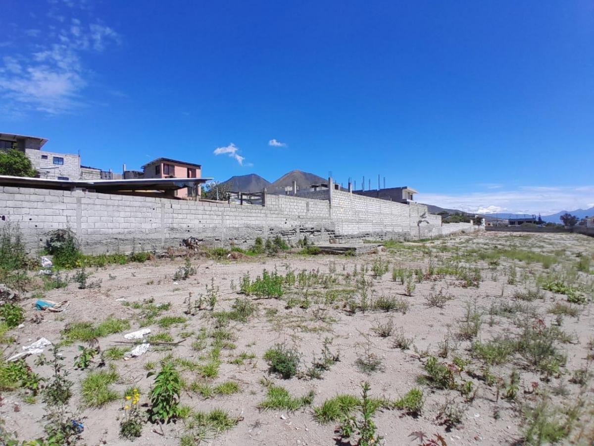 Terreno de 3942 m² en Venta en Mitad del Mundo — imagen 10