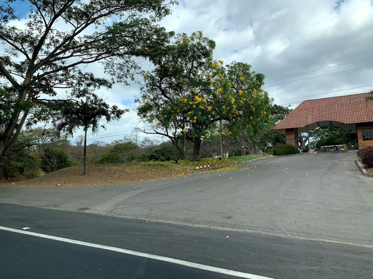 Se Vende Terreno Residencial en Lomas del Bosque - K. Aguirre, Guayas — imagen 6