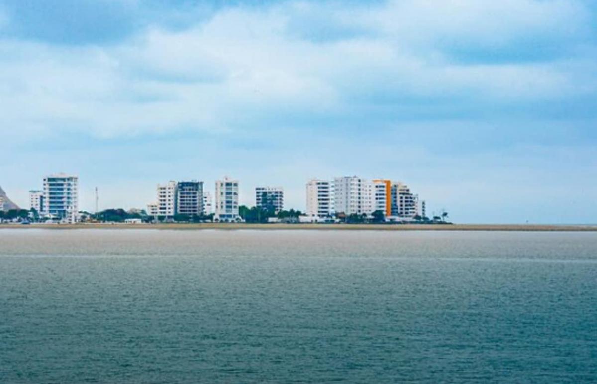 Venta de Terreno Frente Al Mar en San Vicente, Manabí — imagen 4