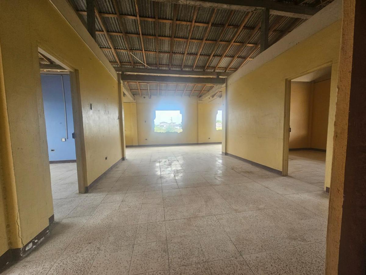 Venta Terreno Oportunidad / Salinas, Urbanización Costa de Oro - I. Alarcón — imagen 8