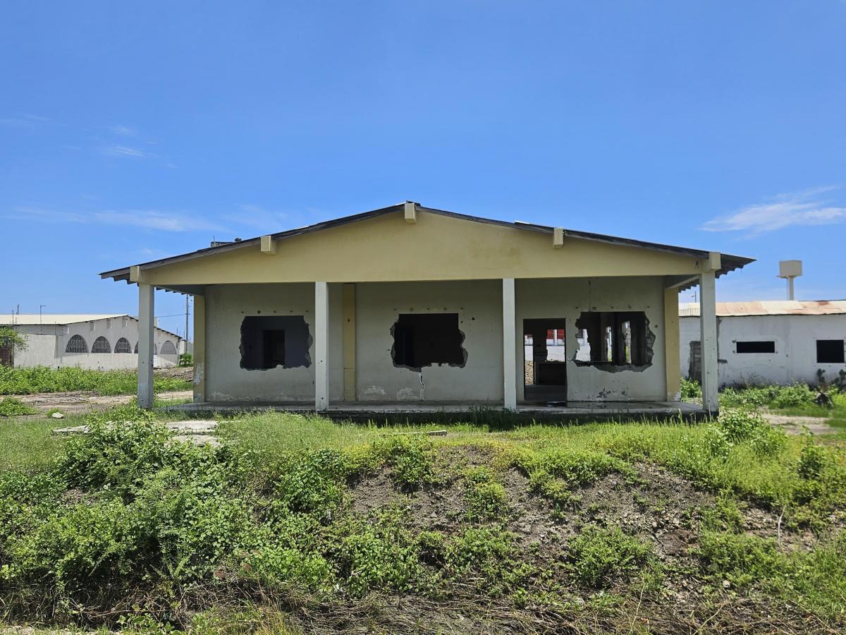 Venta Terreno Oportunidad / Salinas, Urbanización Costa de Oro - I. Alarcón — imagen 6
